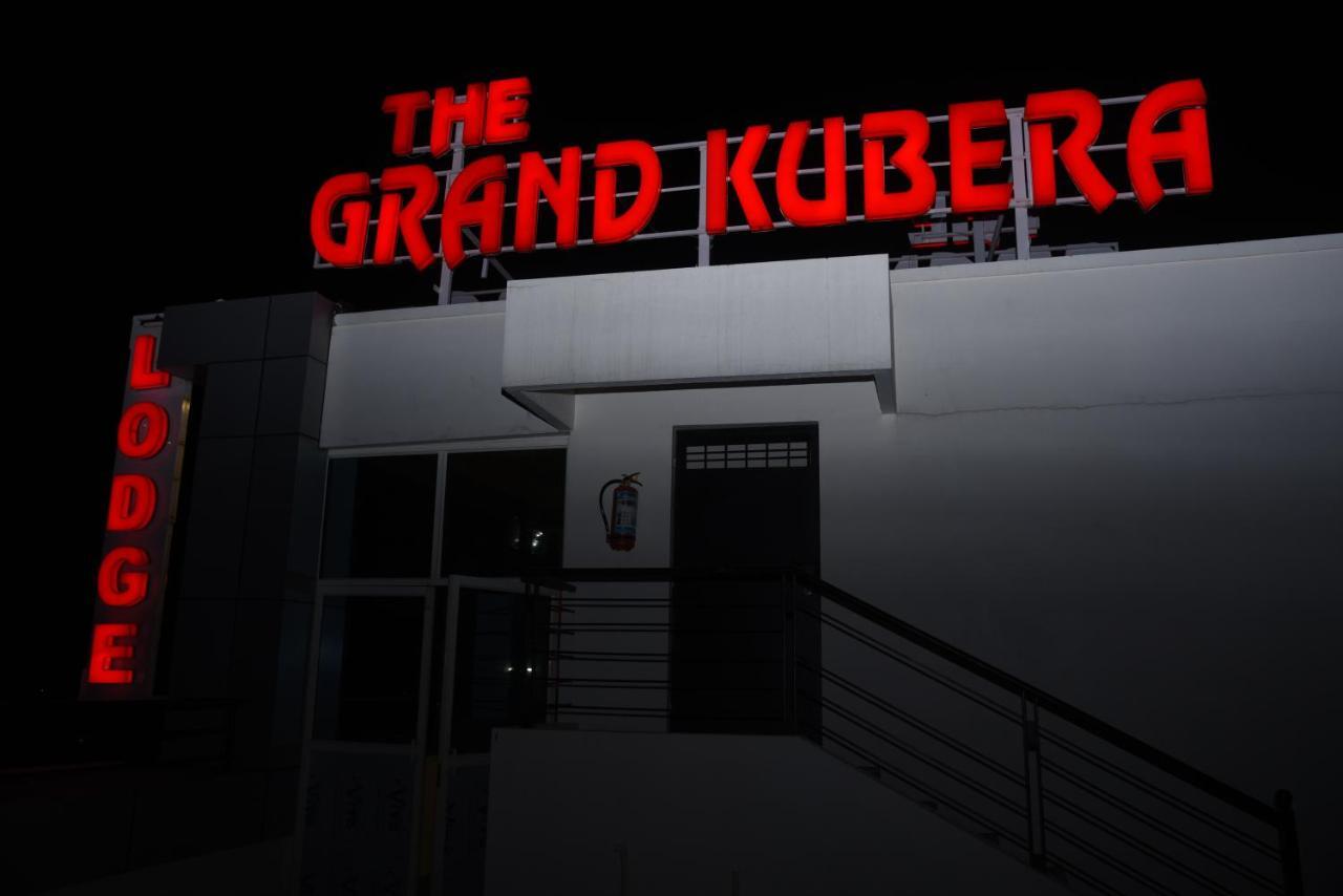 Hotel Grand Kubera Chikmagalūr Dış mekan fotoğraf
