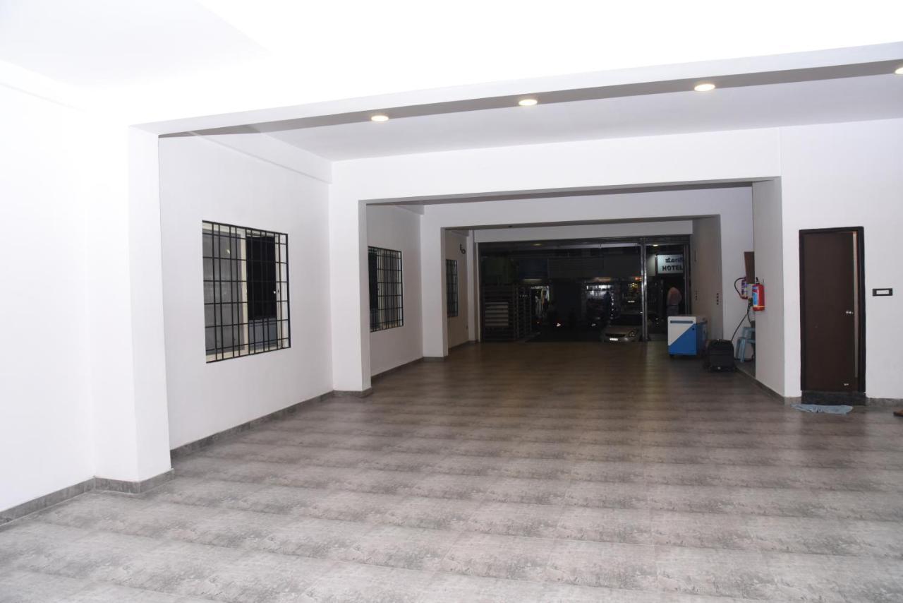 Hotel Grand Kubera Chikmagalūr Dış mekan fotoğraf